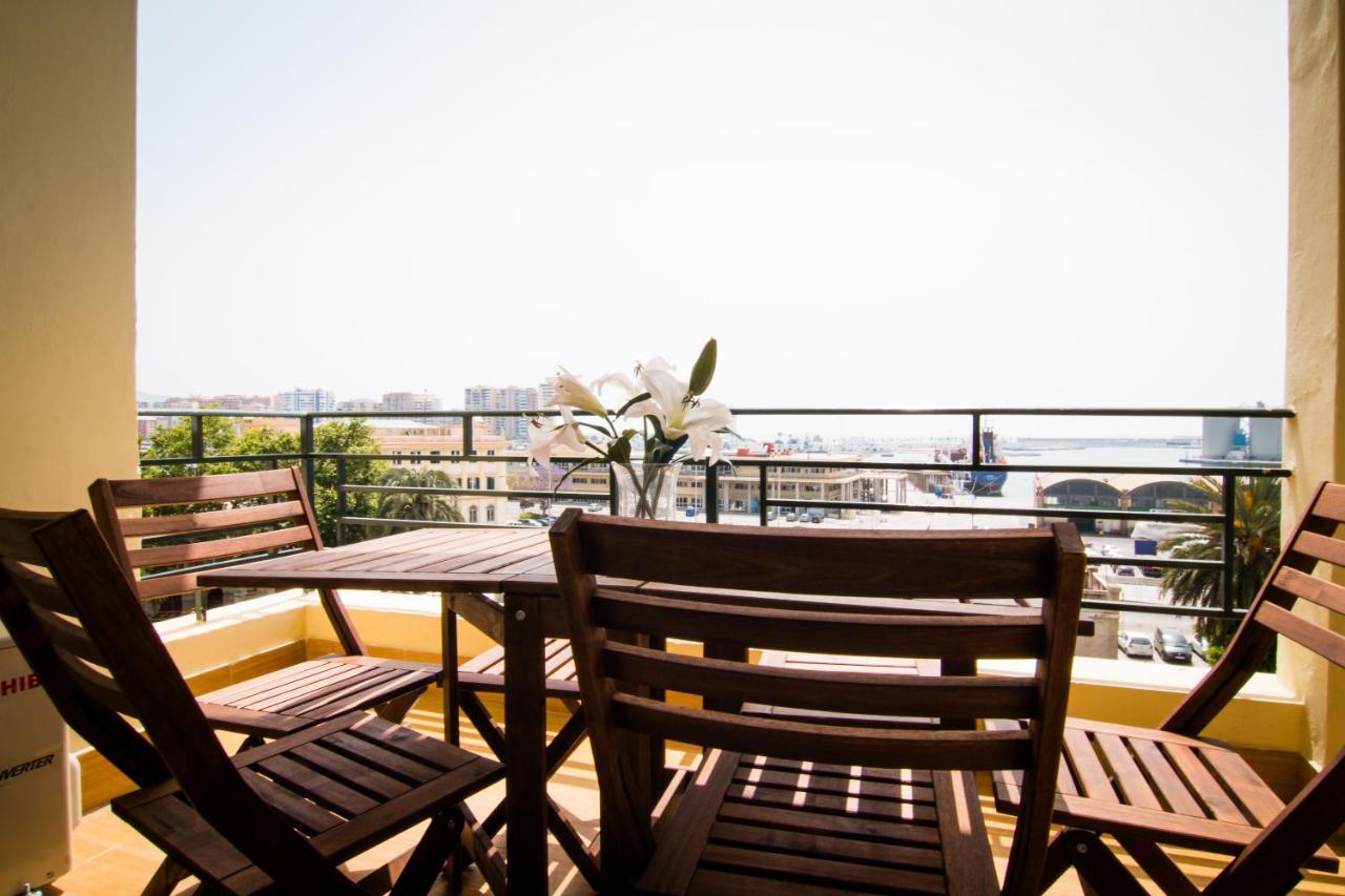 Holidays2Malaga Terraza & Junto Puerto Deportivo Bagian luar foto